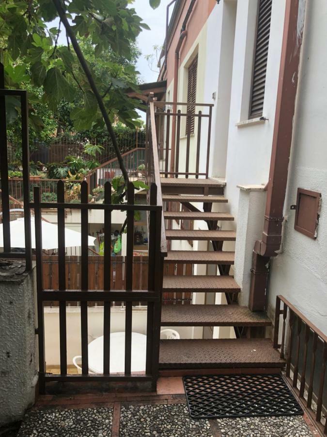 Mondello Aiace 40 Apartment ภายนอก รูปภาพ